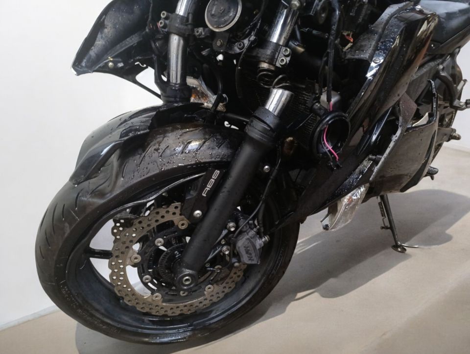 KAWASAKI NINJA 650 4