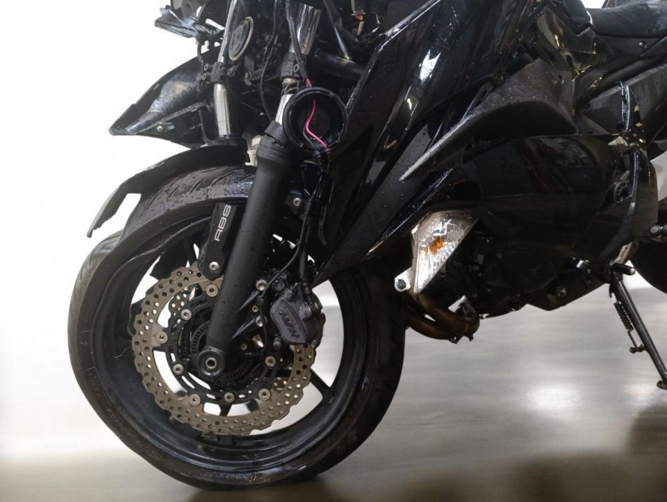 KAWASAKI NINJA 650 4