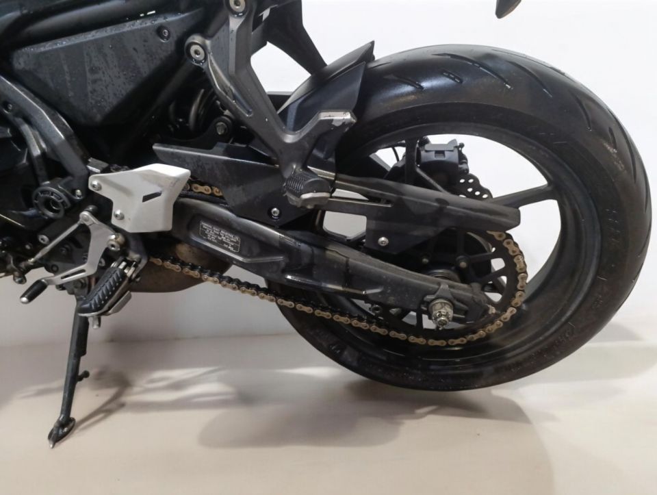 KAWASAKI NINJA 650 4