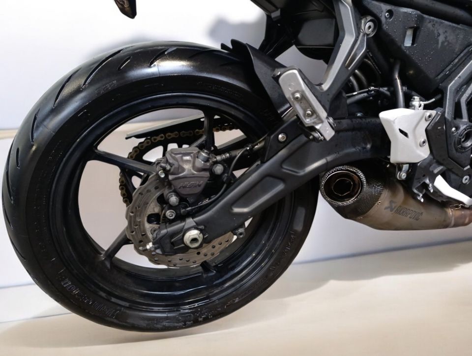 KAWASAKI NINJA 650 4