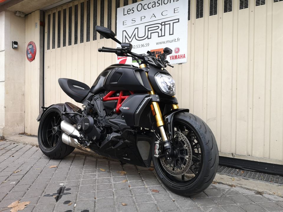 DUCATI DIAVEL 4
