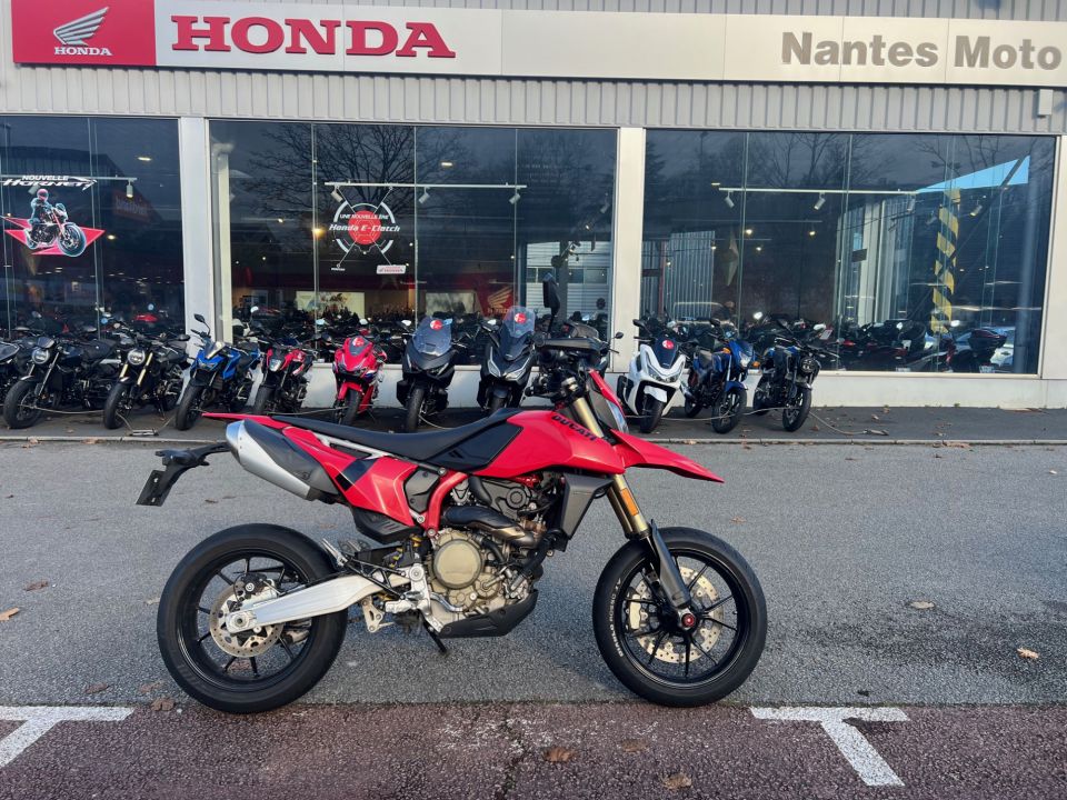 DUCATI HYPERMOTARD 698 MONO 4