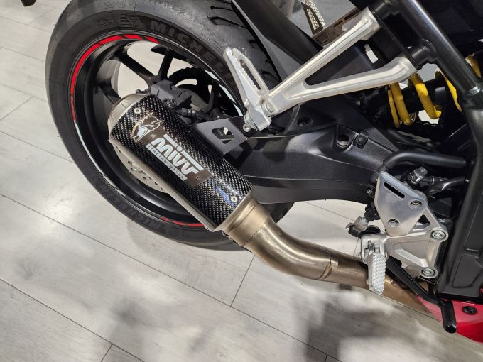 HONDA CBR 650  R 4