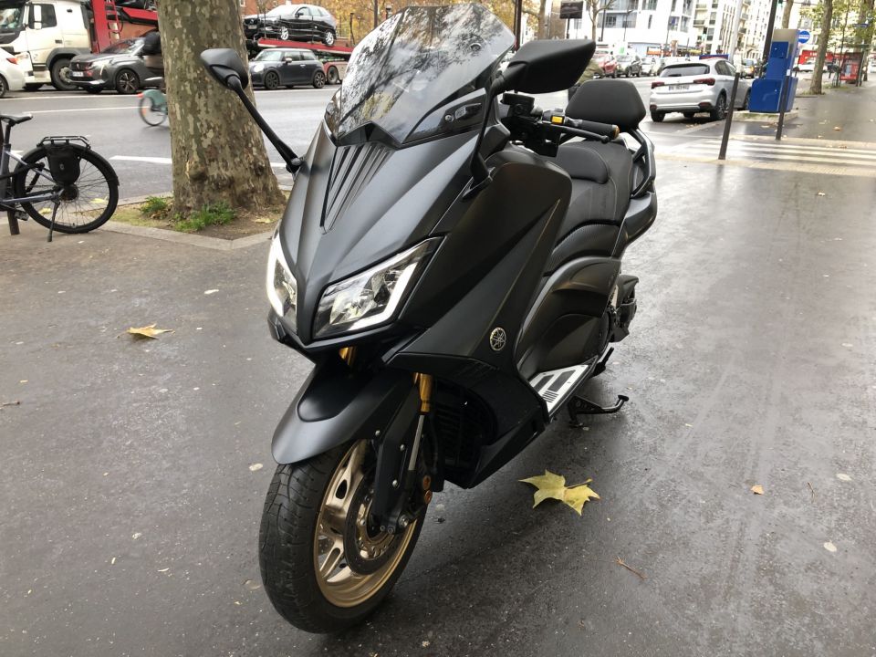YAMAHA XP T-MAX 530 IRON MAX 4
