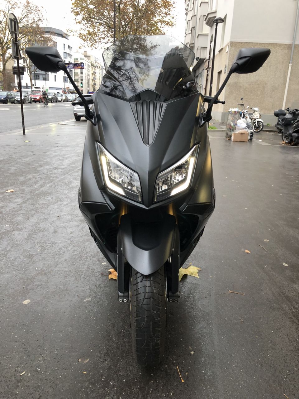 YAMAHA XP T-MAX 530 IRON MAX 4