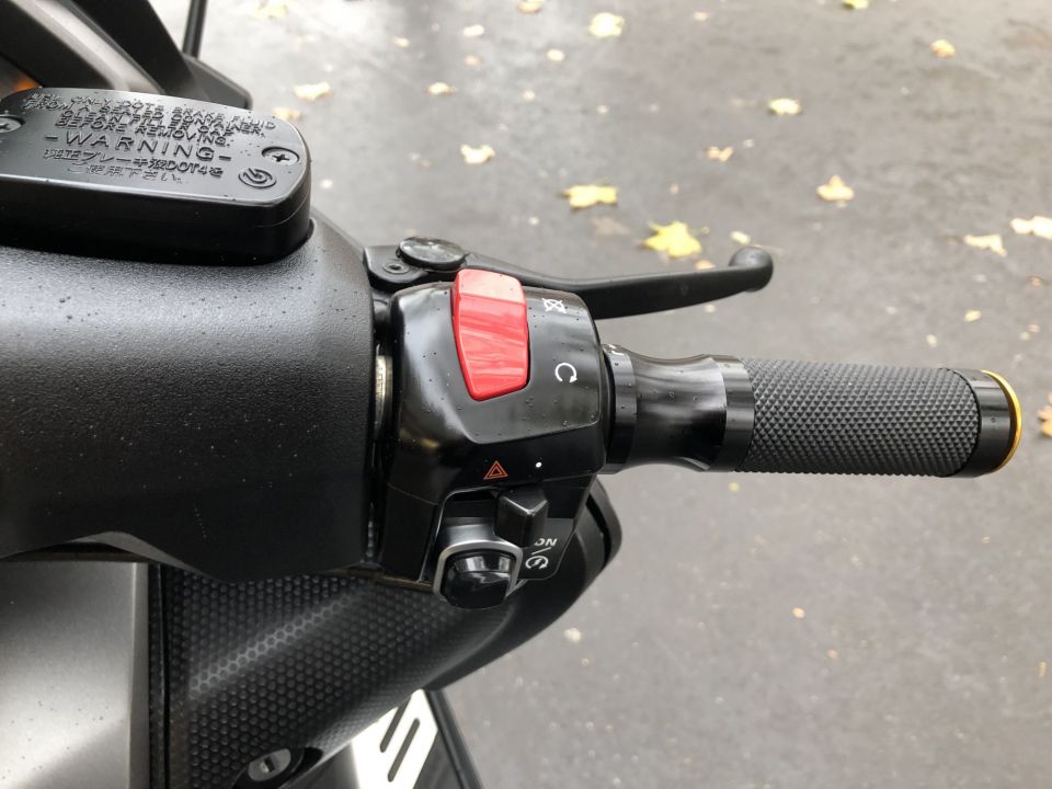 YAMAHA XP T-MAX 530 IRON MAX 4