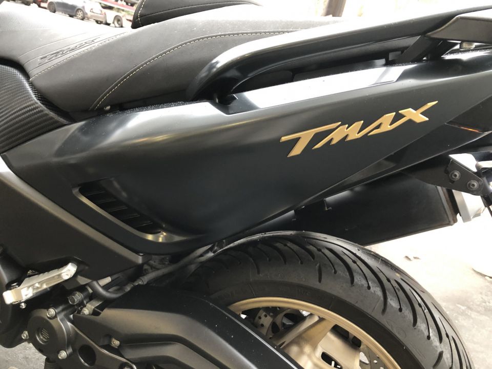YAMAHA XP T-MAX 530 IRON MAX 4