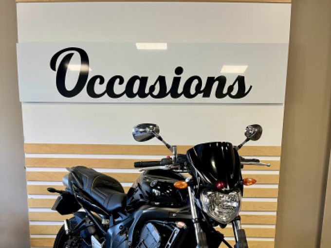 YAMAHA FZ6 FAZER S2 600 4