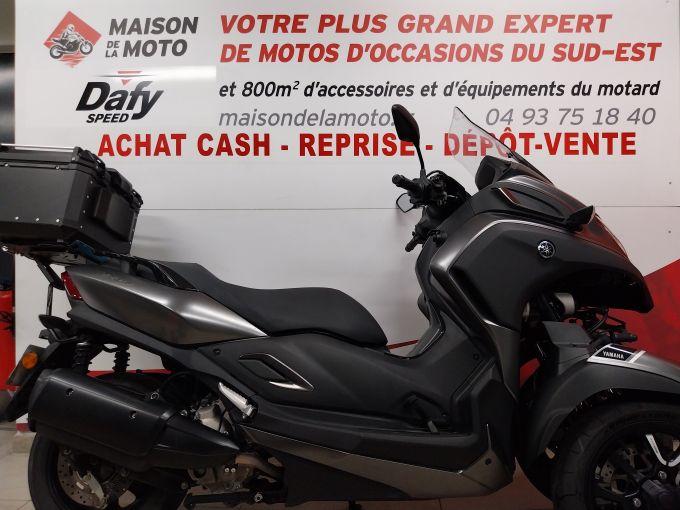 YAMAHA TRICITY 4