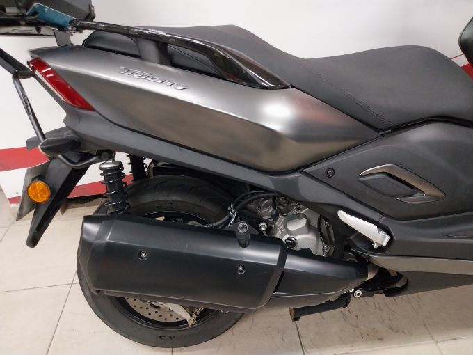 YAMAHA TRICITY 4