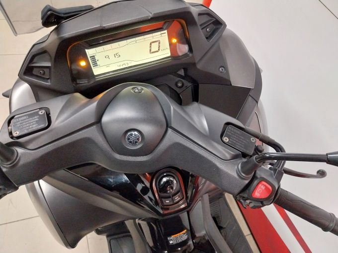 YAMAHA TRICITY 4