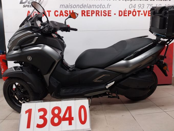 YAMAHA TRICITY 4