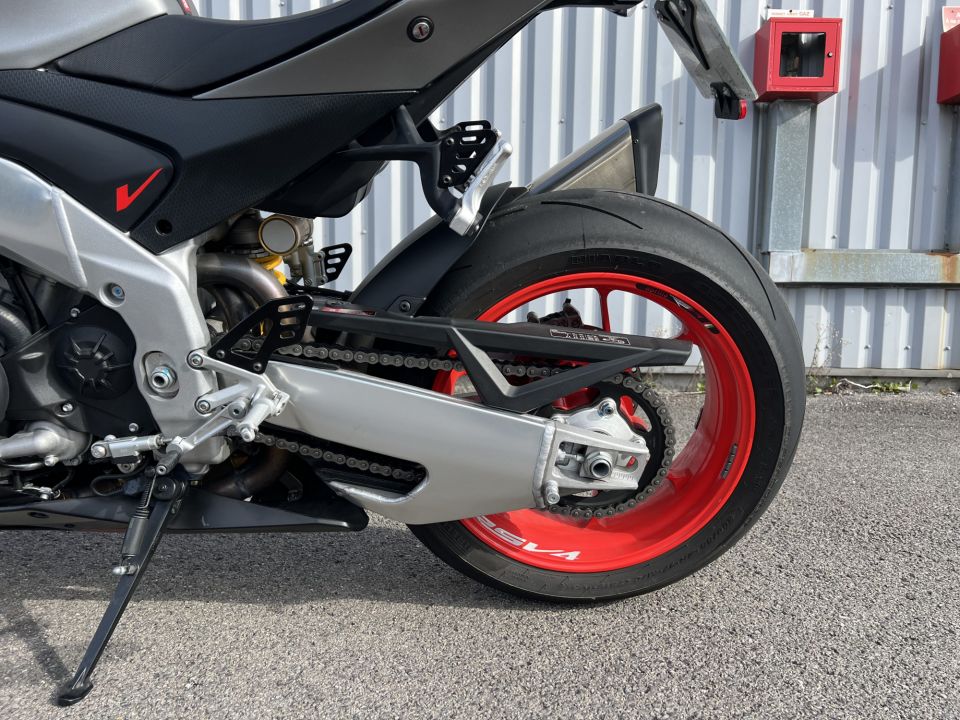 APRILIA RSV4 1100 4