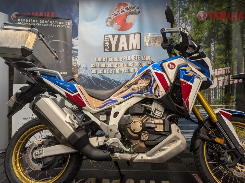 HONDA AFRICA TWIN CRF1000D DCT 4