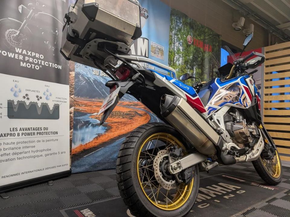 HONDA AFRICA TWIN CRF1000D DCT 4