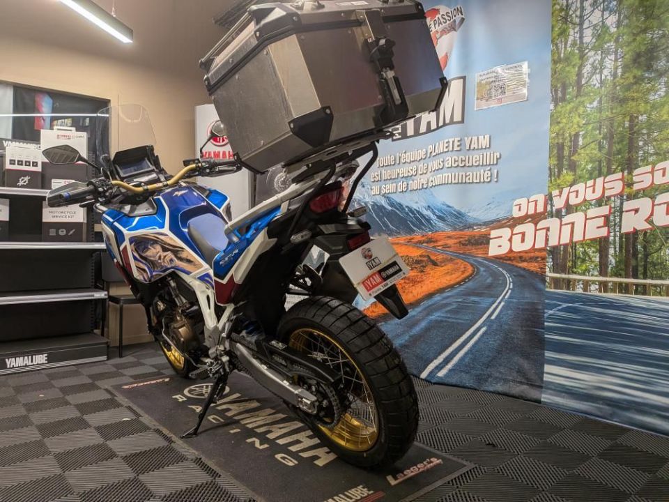 HONDA AFRICA TWIN CRF1000D DCT 4