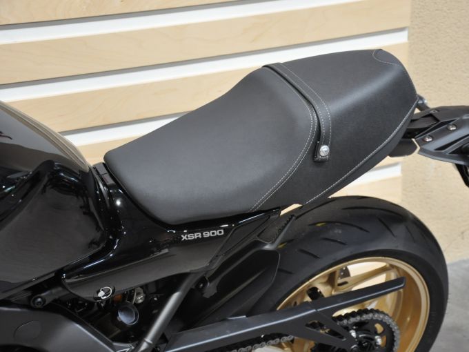 YAMAHA XSR 900 4