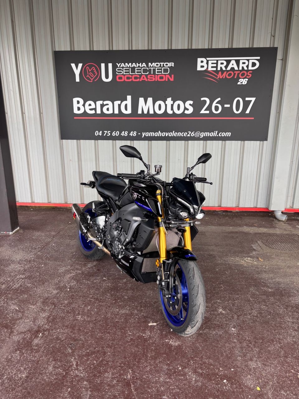 YAMAHA MT-10 SP 4