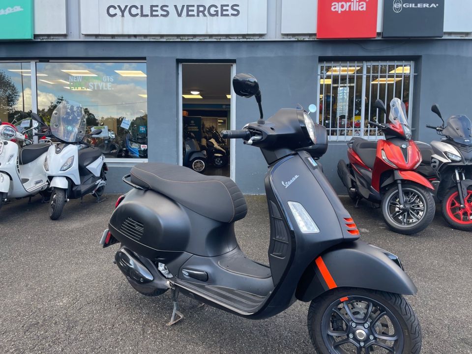 VESPA GTS 300 4