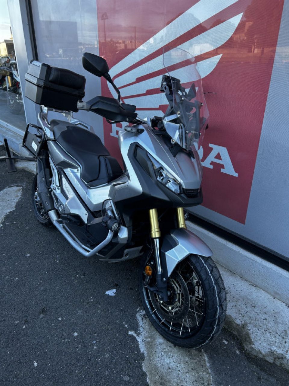 HONDA X-ADV 750 4