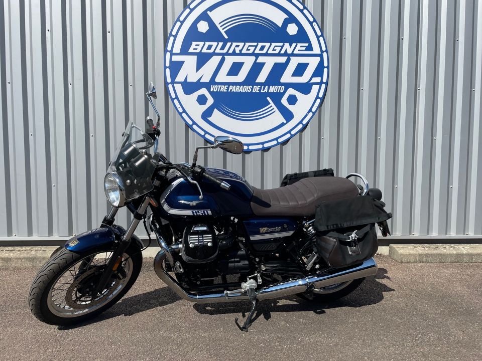 MOTO GUZZI V7 SPECIAL 4