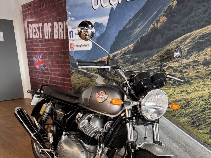ROYAL ENFIELD INTERCEPTOR 4