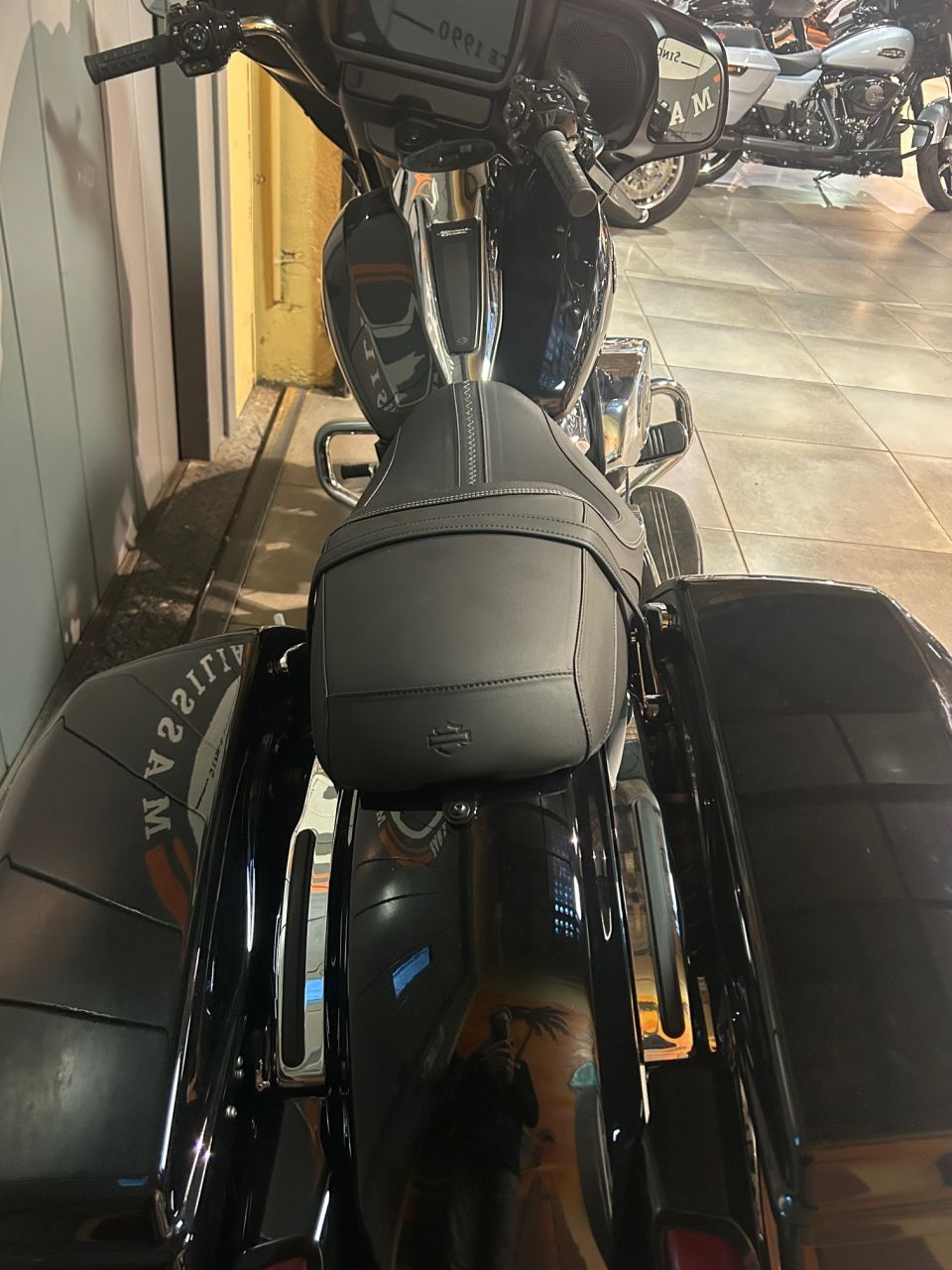 HARLEY-DAVIDSON TOURING STREET GLIDE 1923 4