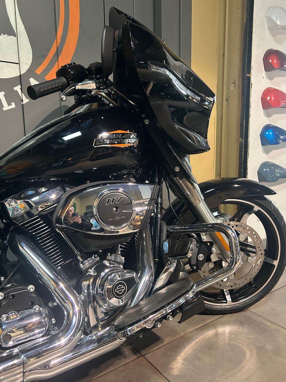 HARLEY-DAVIDSON TOURING STREET GLIDE 1923 4