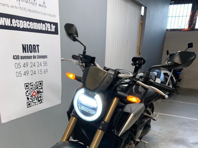 HONDA CB 650 R 4