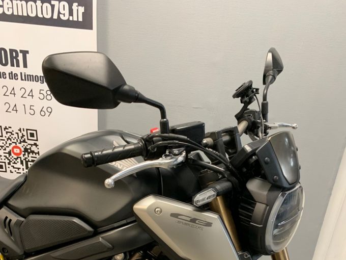HONDA CB 650 R 4