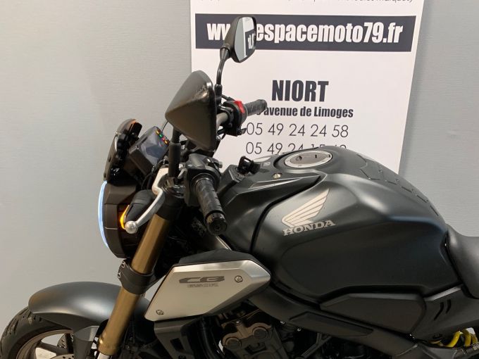 HONDA CB 650 R 4