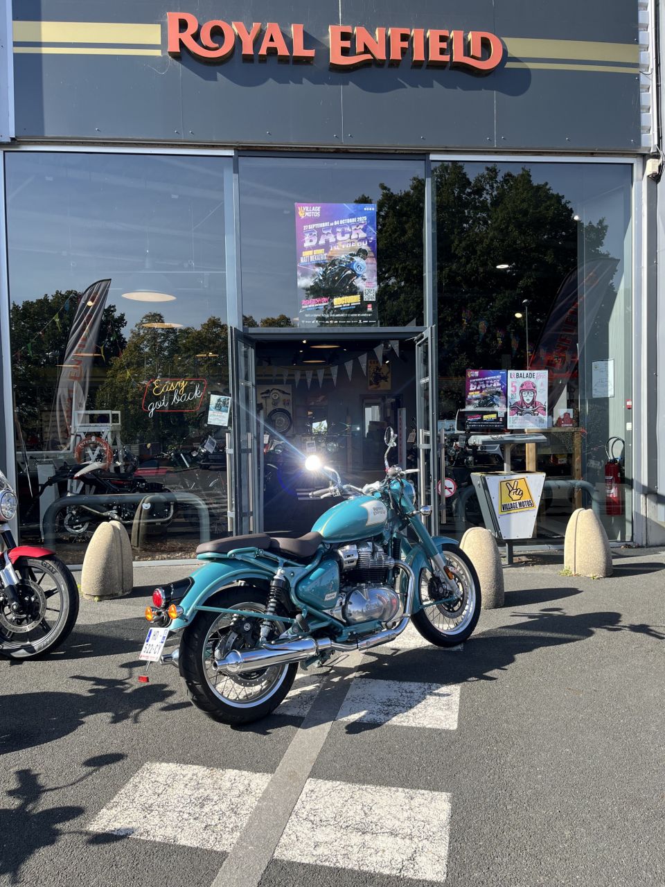 ROYAL ENFIELD Classic 650 TEAL 4