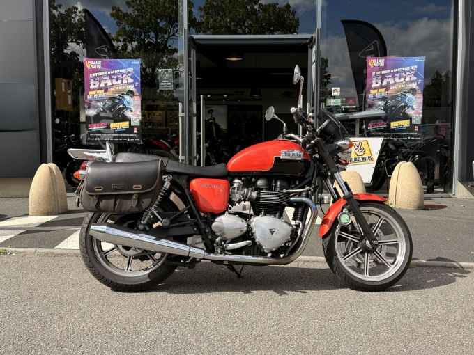 TRIUMPH Bonneville T100 4