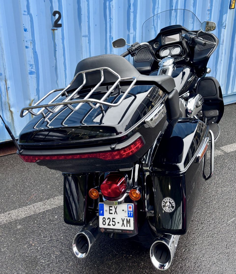 HARLEY-DAVIDSON TOURING ROAD GLIDE 1745 ULTRA 4