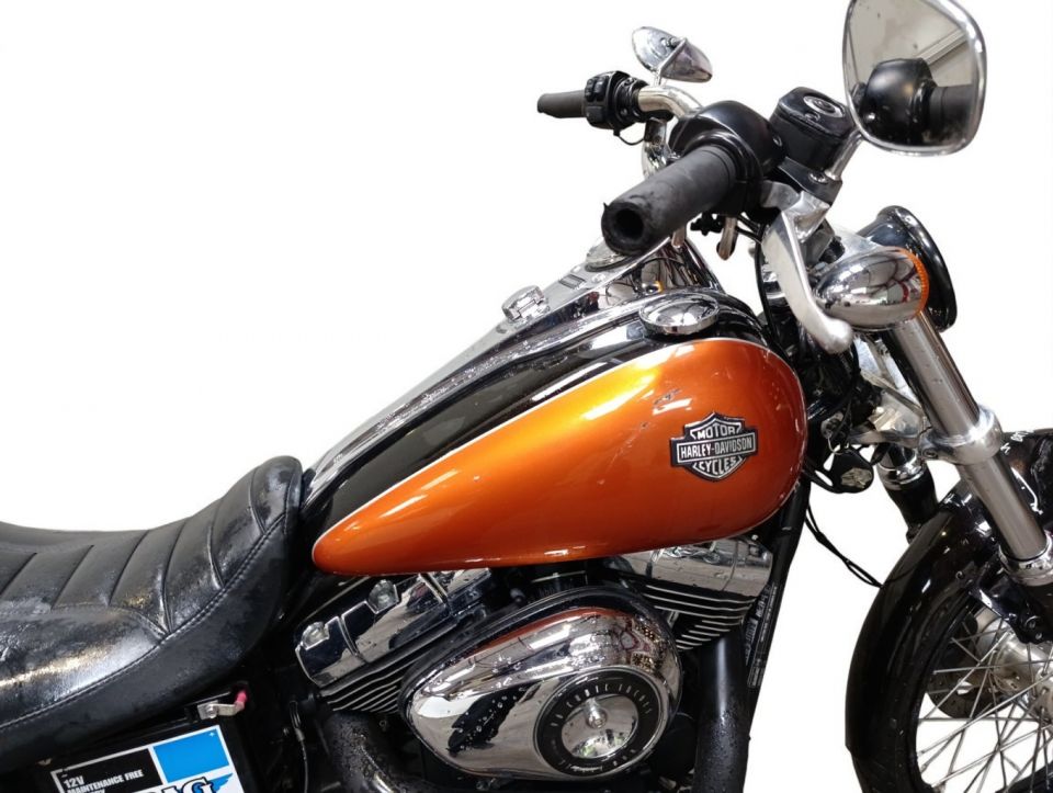 HARLEY-DAVIDSON DYNA WIDE GLIDE 1584 4