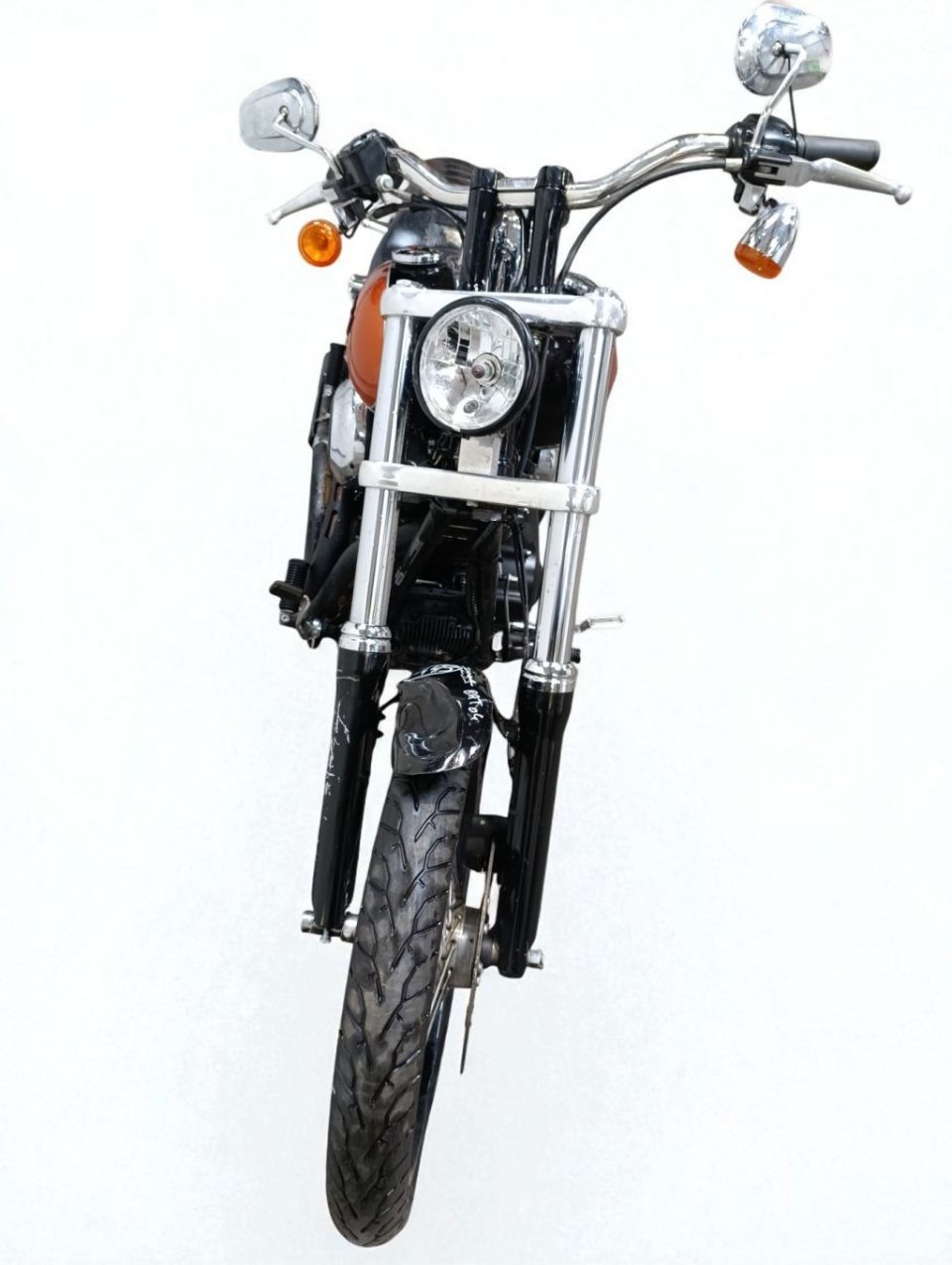 HARLEY-DAVIDSON DYNA WIDE GLIDE 1584 4