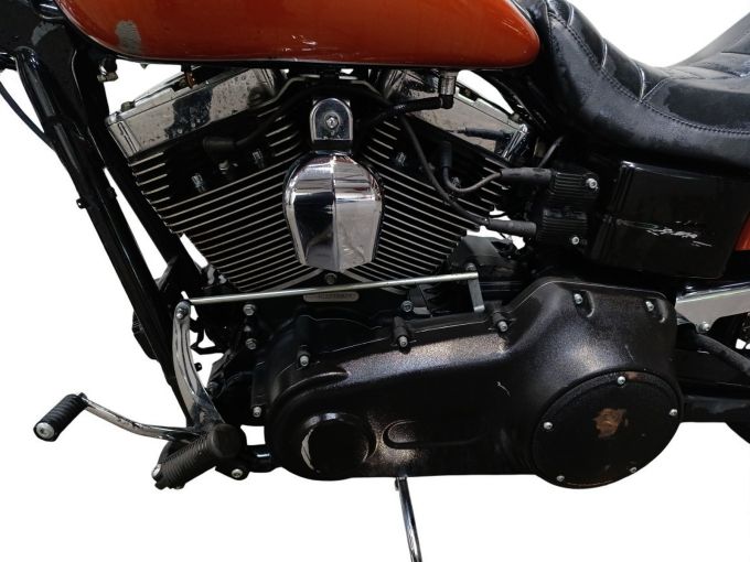HARLEY-DAVIDSON DYNA WIDE GLIDE 1584 4