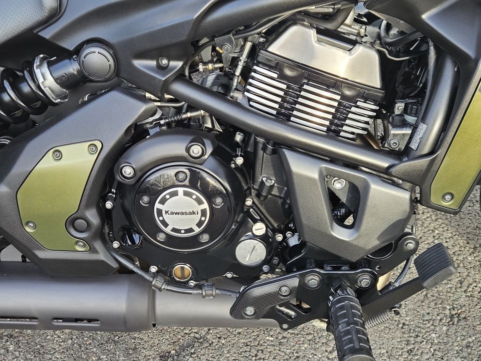 KAWASAKI VULCAN 650 S 4