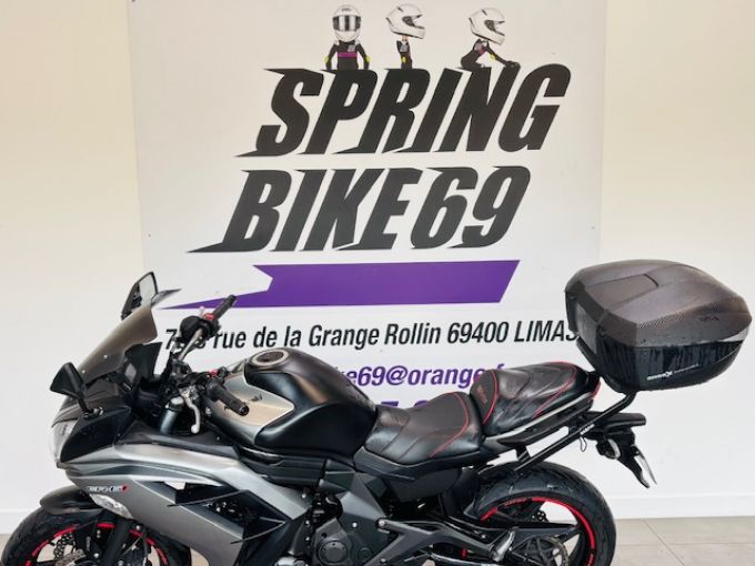 KAWASAKI ER-6 4