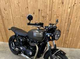 TRIUMPH Bonneville T100 - 2024