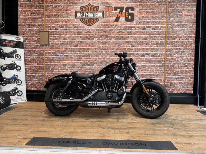 HARLEY-DAVIDSON SPORTSTER FORTY-EIGHT 1200 4