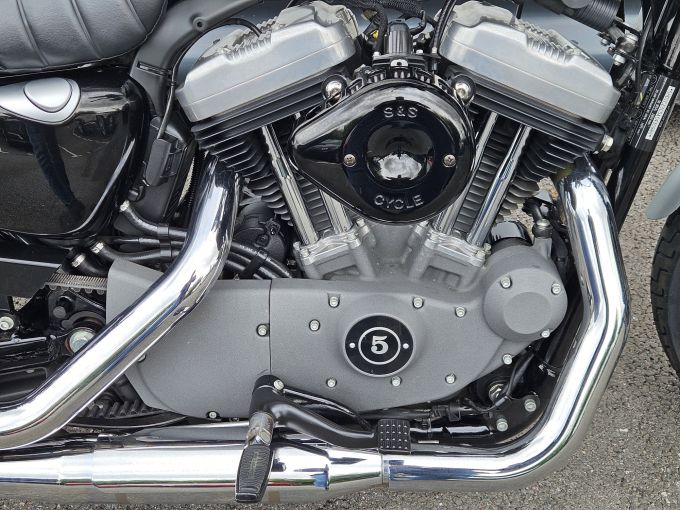 HARLEY-DAVIDSON SPORTSTER NIGHTSTER 1200 4