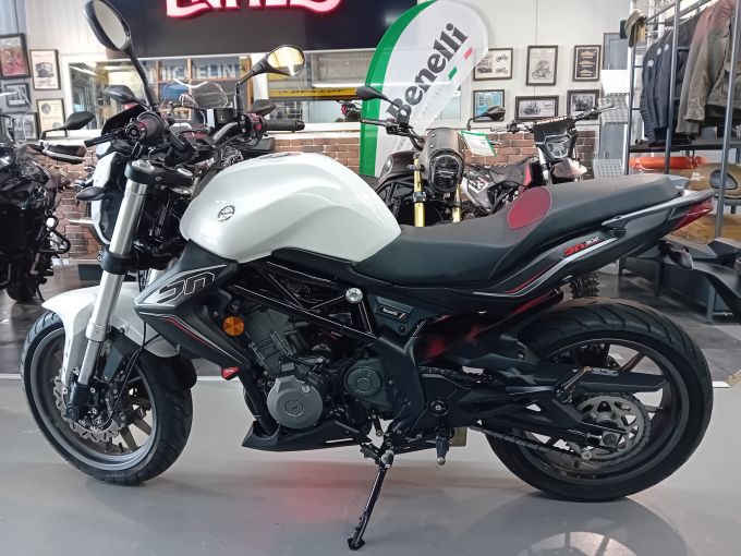 BENELLI BN 302 4