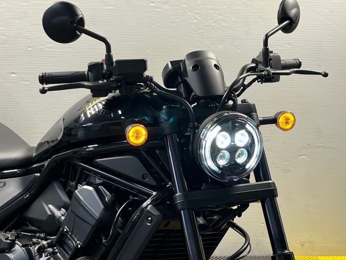 HONDA CMX 1100 REBEL 4