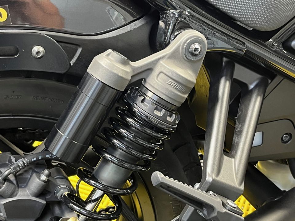 HONDA CMX 1100 REBEL 4