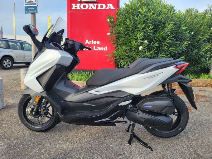 HONDA NSS FORZA 125 4