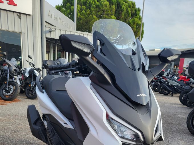HONDA NSS FORZA 125 4