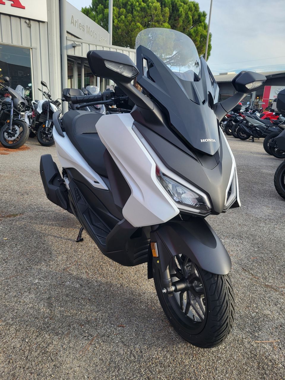 HONDA NSS FORZA 125 4