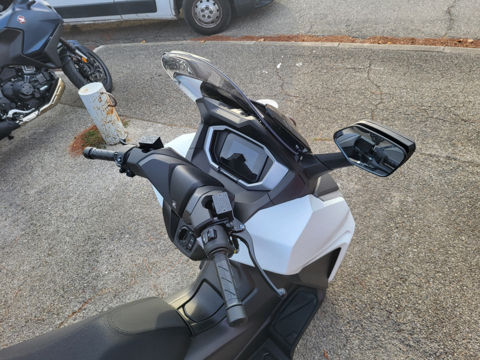 HONDA NSS FORZA 125 4