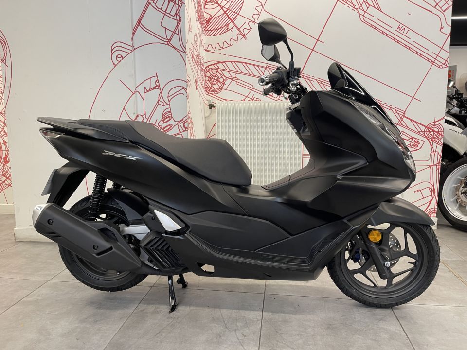 HONDA PCX 125 4
